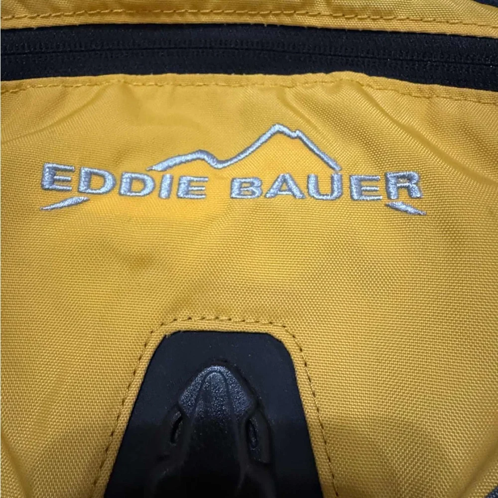 Eddie Bauer Vantage Point Backpack.